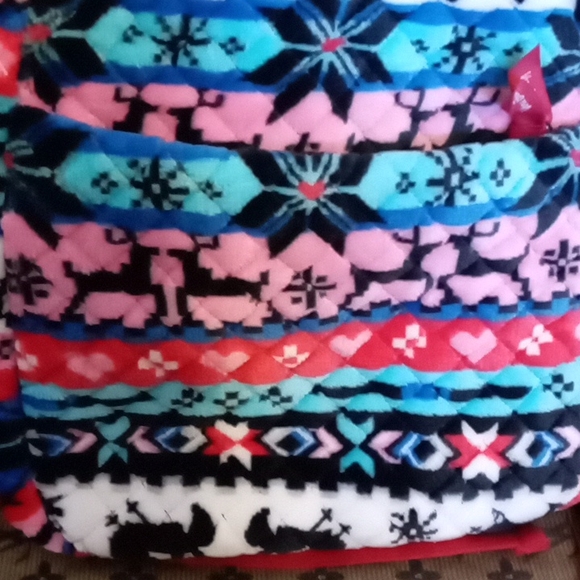 Vera Bradley - Picture 14 of 16